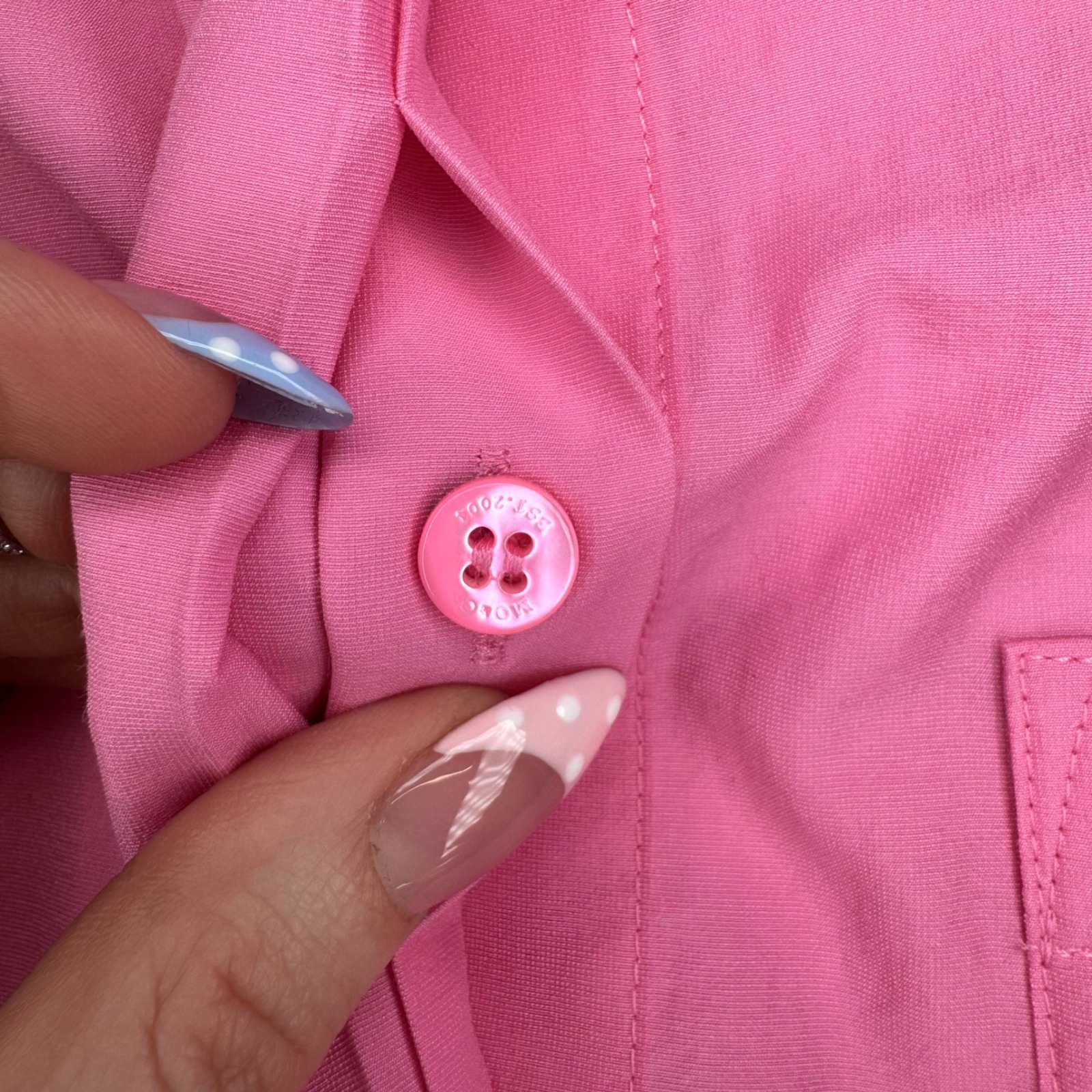 Nwt Mo&Co. Pink Pleated Back Hidden Button Down Shirt Size M — image 3 of 8